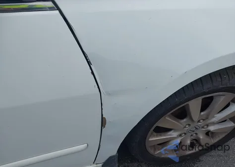 2007 Honda Accord 3.0 Ex z USA, uszkodzony, nr VIN 1HGCM66597A045449